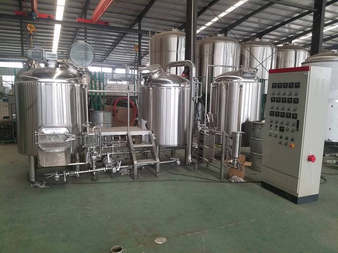 莱芜全套啤酒设备一套多少钱？开精酿厂到底得配齐哪些？